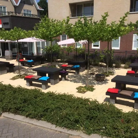 Hotel & - De Zeven Heuvelen 3*