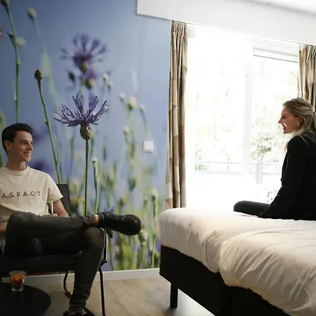 & - De Zeven Heuvelen Groesbeek