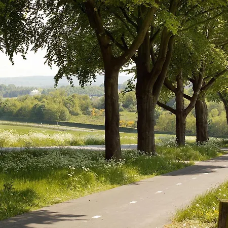 فندق & - De Zeven Heuvelen خروسبيك