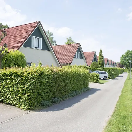 & - De Zeven Heuvelen فندق 3*