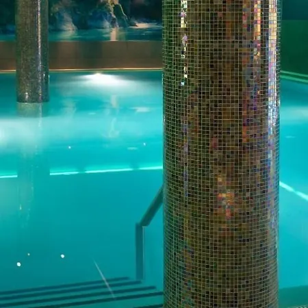 Отель & - De Zeven Heuvelen Грусбек