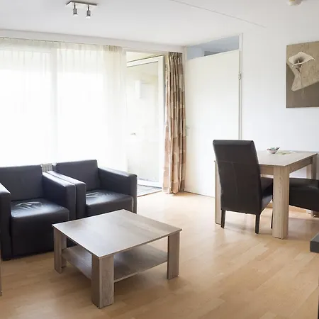 & - De Zeven Heuvelen Отель