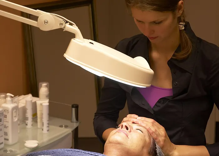 & - De Zeven Heuvelen Groesbeek