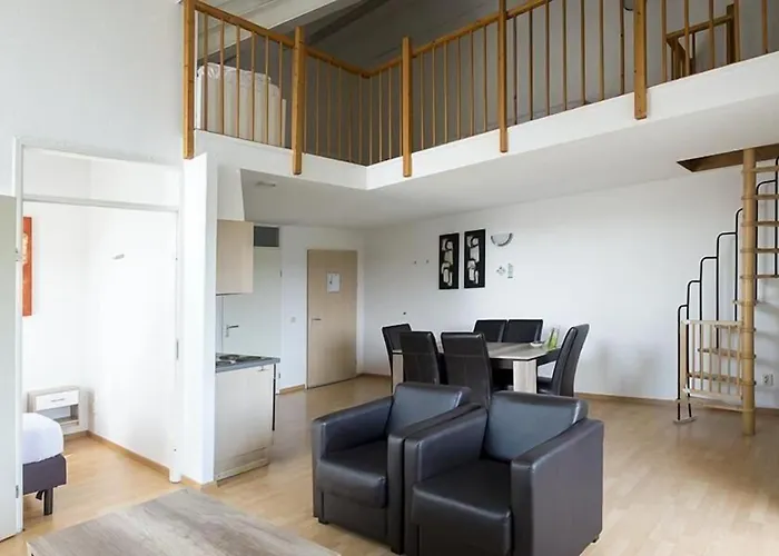 & - De Zeven Heuvelen 3* خروسبيك