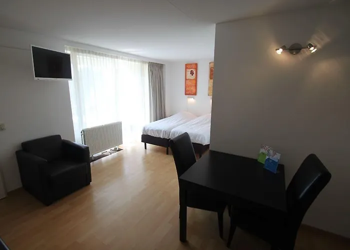 & - De Zeven Heuvelen Groesbeek