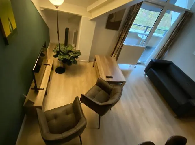 Hotel & - De Zeven Heuvelen