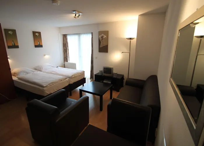 Hotel & - De Zeven Heuvelen